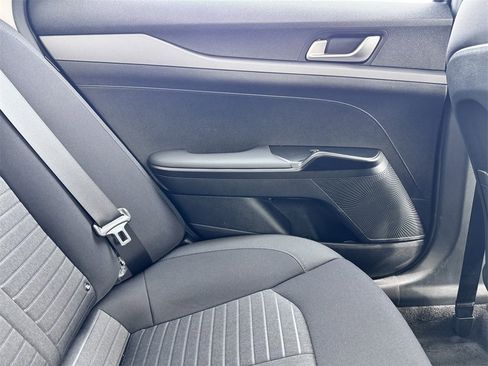New 2026 Kia K5 LXS image 28