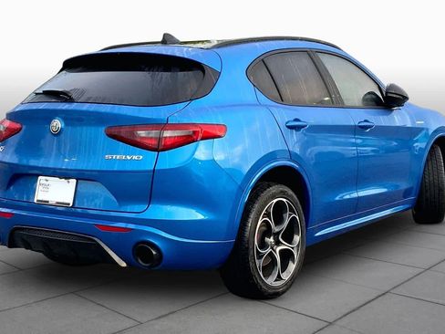 Used 2023 Alfa Romeo Stelvio Veloce AWD/4WD image 25