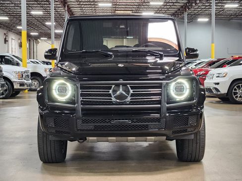 Used 2023 Mercedes-Benz G 550 image 3