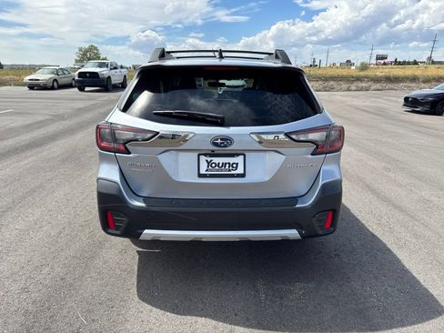 Used 2020 Subaru Outback Limited w/ Popular Package #2 AWD/4WD image 6