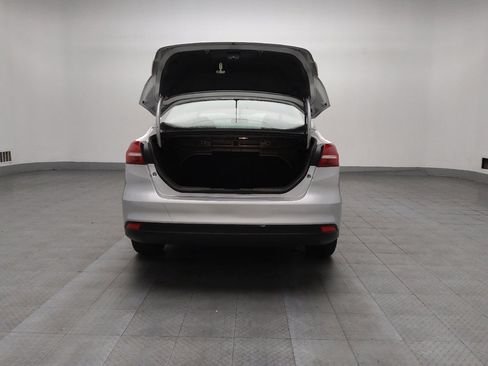 Used 2018 Ford Focus SE image 29