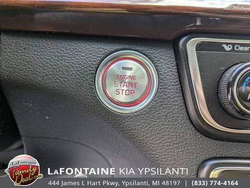 Used 2019 Kia Cadenza Technology FWD image 22
