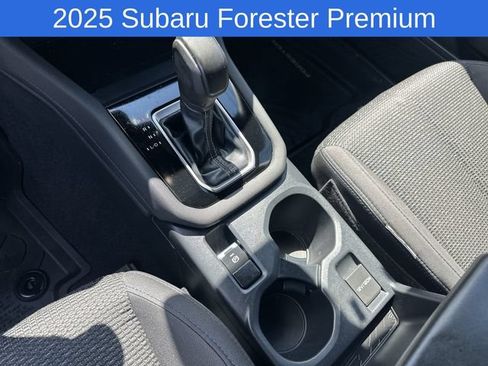 Used 2025 Subaru Forester Premium w/ Convenience Package #1 AWD/4WD image 27