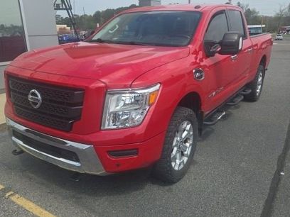 Used 2021 Nissan Titan SV w/ SV Convenience Package