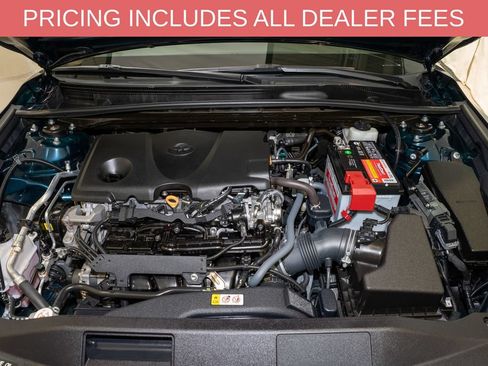 Certified 2021 Toyota Camry XLE FWD image 19