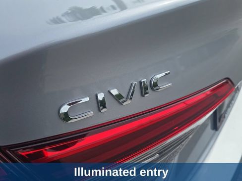 Used 2024 Honda Civic Sport image 11