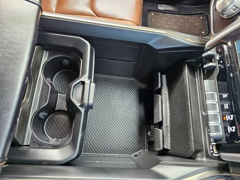 Used 2022 RAM 1500 Limited image 9