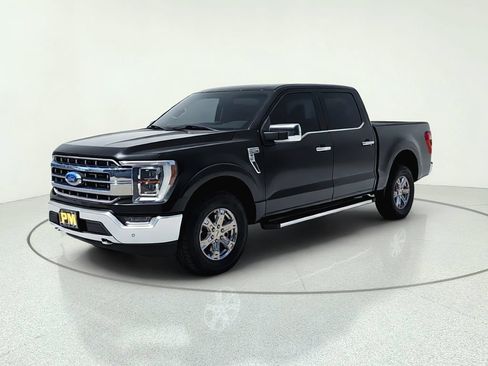 Used 2022 Ford F150 Lariat w/ Equipment Group 502A High AWD/4WD image 3