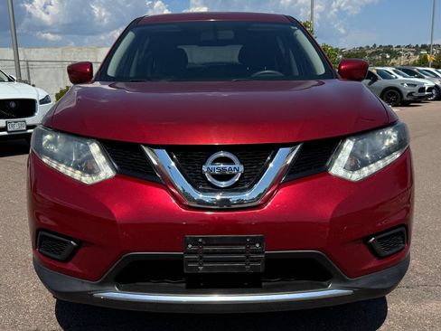 Used 2016 Nissan Rogue S AWD/4WD image 2