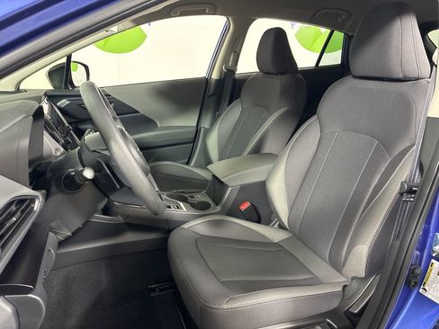 Used 2025 Subaru Crosstrek 2.0i Premium w/ Crosstrek Mirror Package AWD/4WD image 29