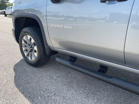 New 2026 Chevrolet Silverado 2500 Custom w/ Custom Value Package AWD/4WD image 10
