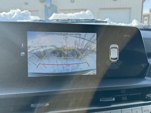 Used 2025 Kia Telluride S image 4