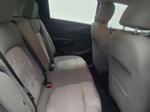 Used 2017 Chevrolet Sonic LT image 19