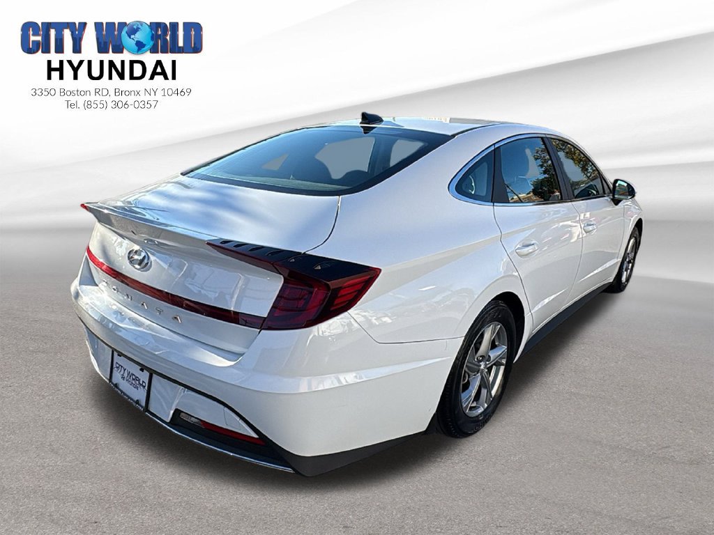 Used 2023 Hyundai Sonata SE w/ Preferred Accessory Package FWD image 5