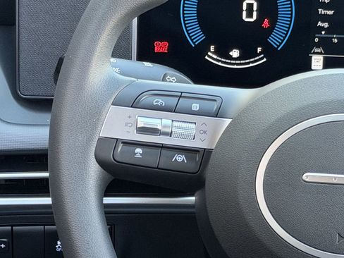 New 2026 Hyundai Tucson SE image 13