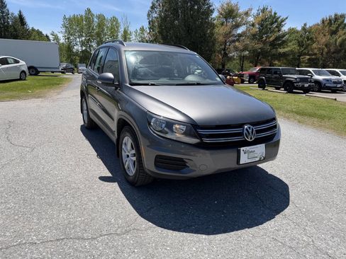 Used 2016 Volkswagen Tiguan S AWD/4WD image 7