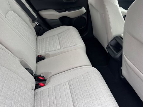 Used 2025 Honda HR-V LX image 33