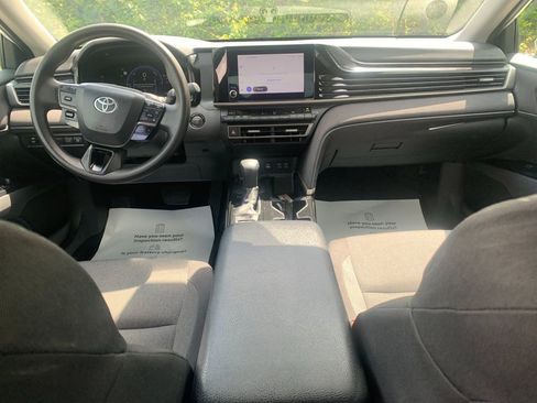 Used 2026 Toyota Camry LE FWD image 16