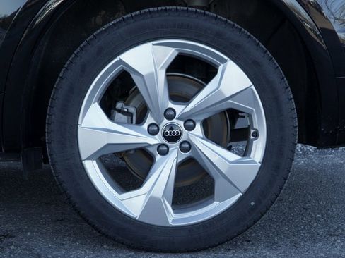 Used 2024 Audi Q5 2.0T Premium Plus image 13