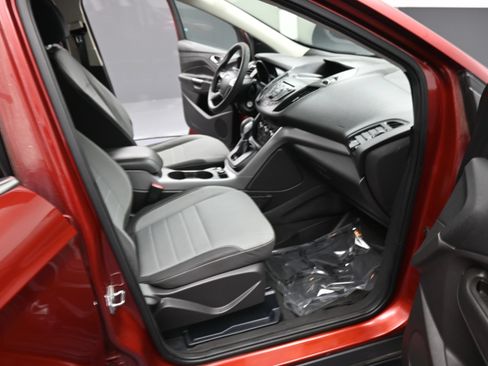 Used 2016 Ford Escape SE FWD image 20