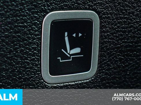 Used 2024 Chrysler Pacifica Touring-L FWD image 53