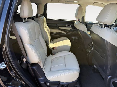 Used 2022 Subaru Ascent Limited w/ Technology Package AWD/4WD image 18