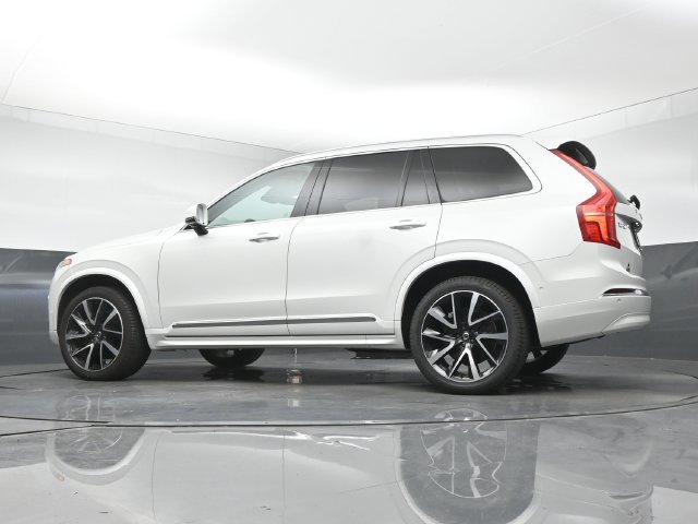 Used 2024 Volvo XC90 B5 Plus w/ Protection Package Premier AWD/4WD image 14
