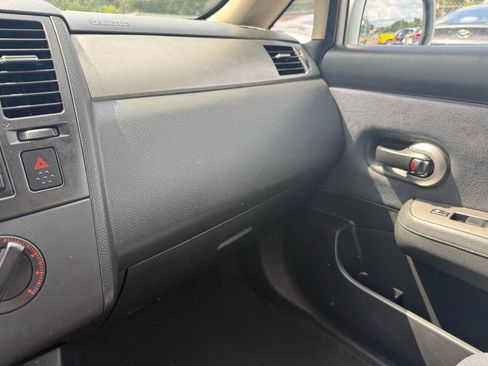 Used 2008 Nissan Versa 1.8 S w/ PWR Pkg FWD image 8