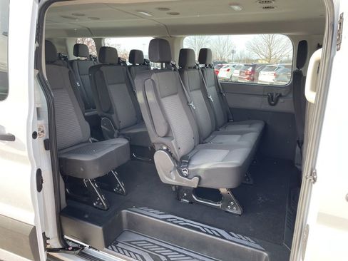 Used 2023 Ford Transit 350 XLT image 12