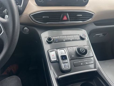 Used 2022 Hyundai Santa Fe SEL FWD image 28
