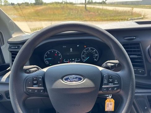 New 2025 Ford Transit 250 Base image 7