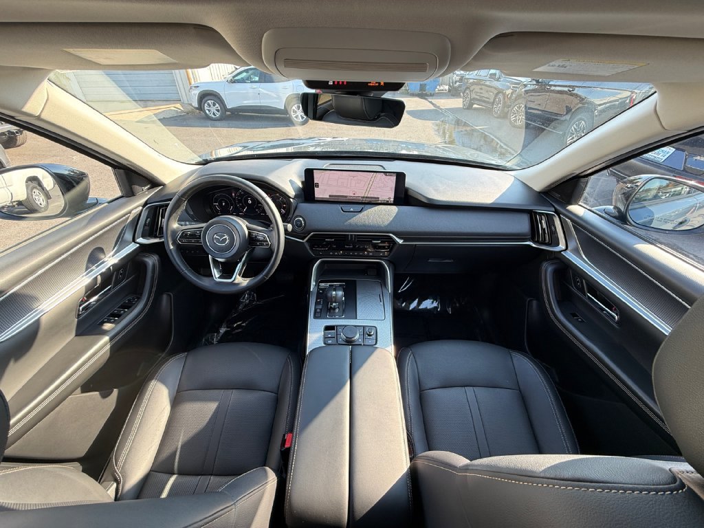 Used 2025 MAZDA CX-70 Plug-In Hybrid w/ Premium Pkg AWD/4WD image 23
