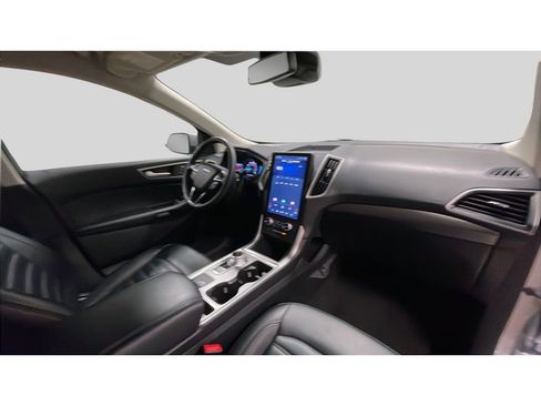 Used 2024 Ford Edge SEL AWD/4WD image 17