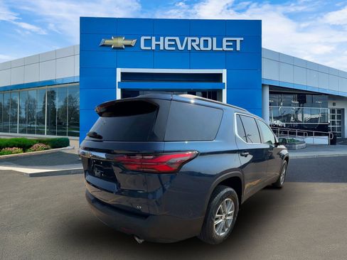Certified 2022 Chevrolet Traverse LT image 8