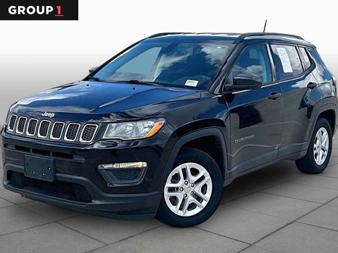Used 2017 Jeep Compass Sport w/ Tech Group FWD image 1