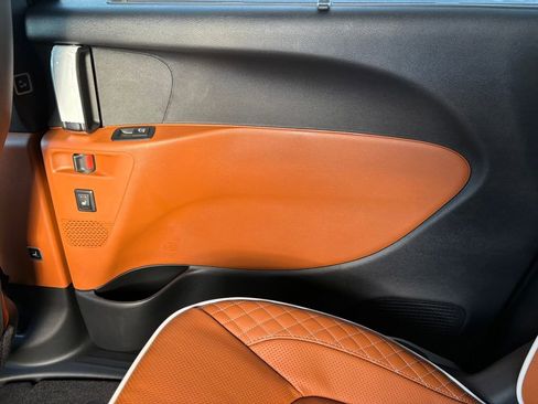 New 2026 Chrysler Pacifica Pinnacle w/ Trailer Tow Group image 40