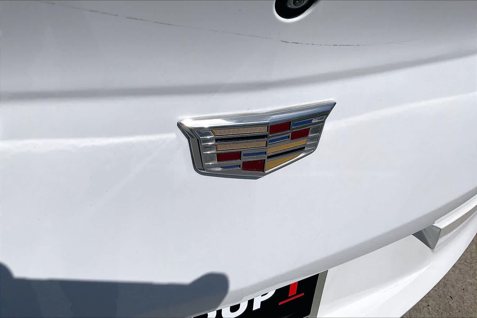 Used 2020 Cadillac CT4 Premium Luxury RWD image 7