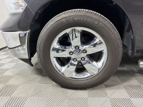 Used 2017 RAM 1500 Big Horn RWD image 10