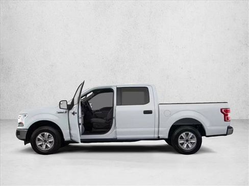 Used 2018 Ford F150 XL w/ Equipment Group 101A Mid image 4