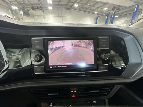 Used 2019 Volkswagen Jetta SE FWD image 29