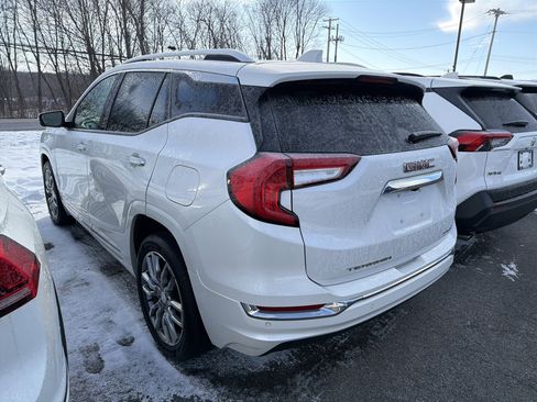 Used 2022 GMC Terrain Denali image 5