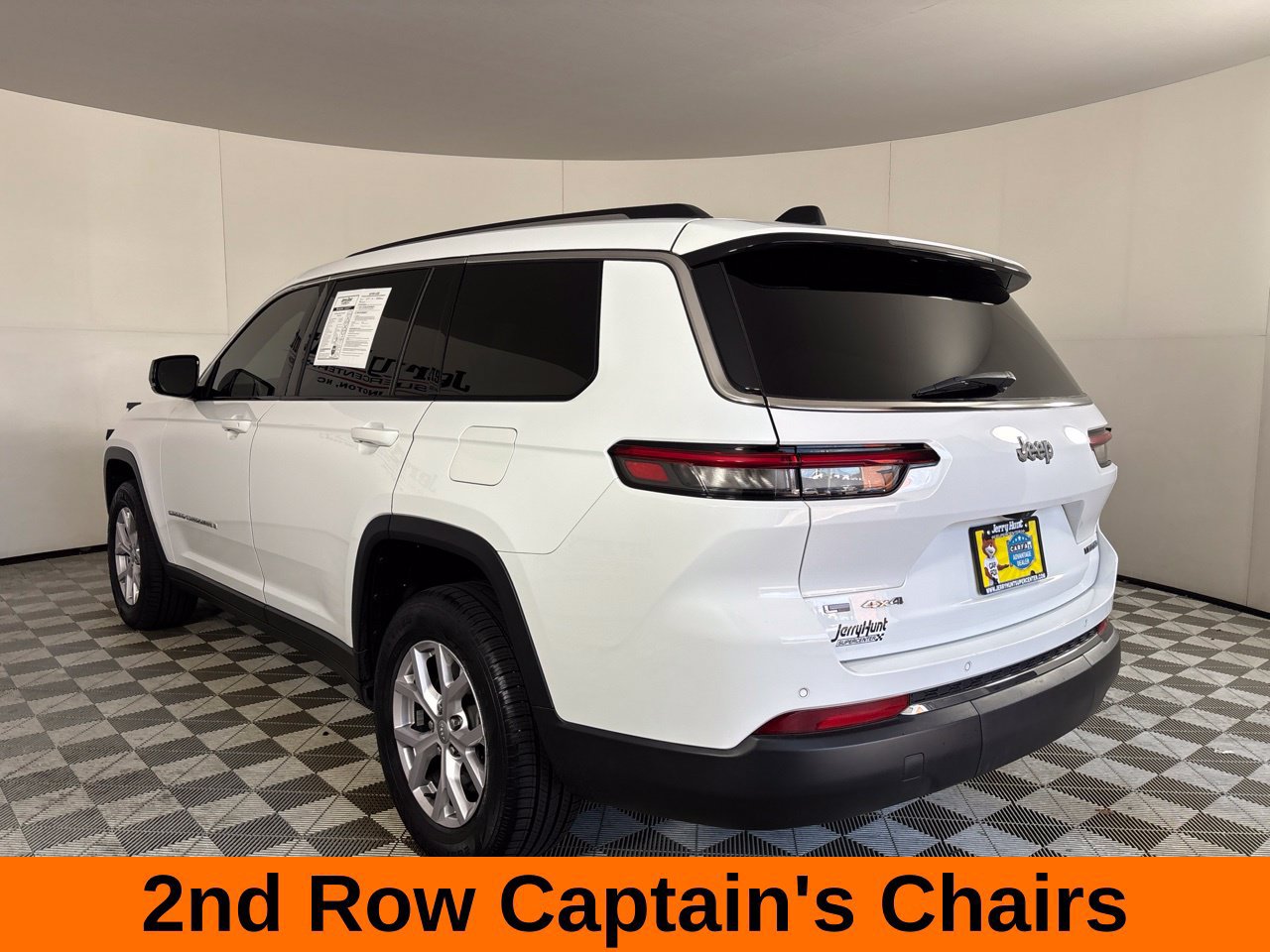 Used 2022 Jeep Grand Cherokee L Limited AWD/4WD image 9