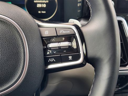 Certified 2023 Kia Sorento SX Prestige image 27