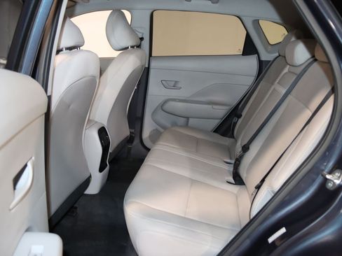 Used 2024 Hyundai Kona SEL FWD image 38