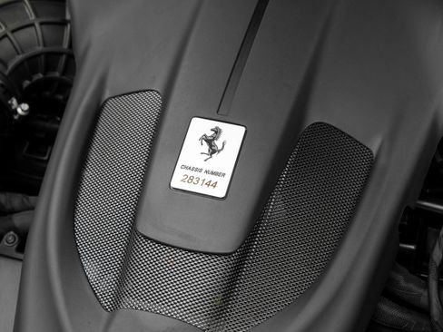 Certified 2022 Ferrari Roma image 49