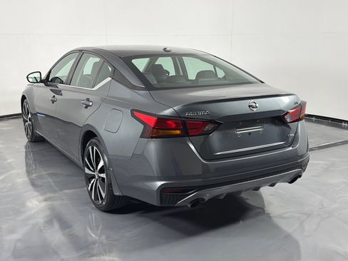 Used 2019 Nissan Altima 2.5 SR AWD/4WD image 7