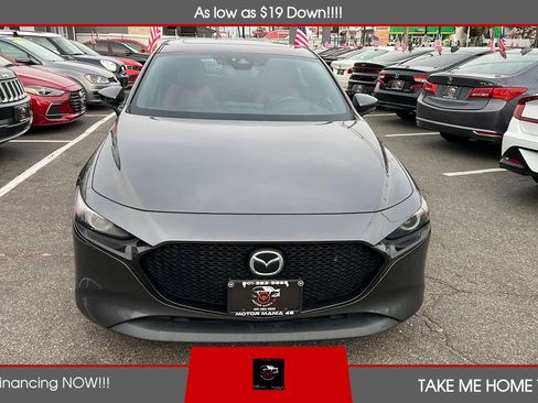 Used 2019 MAZDA MAZDA3 AWD Hatchback w/ Premium Pkg image 8