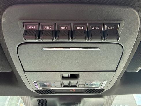 Used 2023 Ford F150 Raptor AWD/4WD image 17