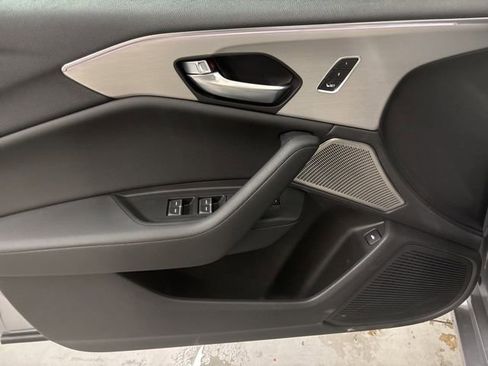 Certified 2025 Acura TLX w/ Technology Package image 12