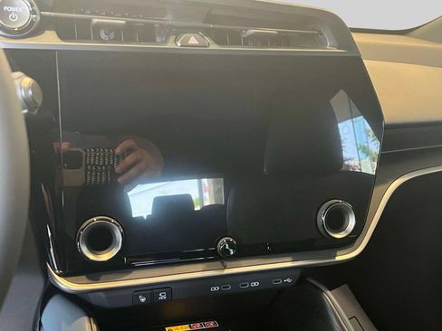 New 2026 Lexus RZ 450e AWD image 25